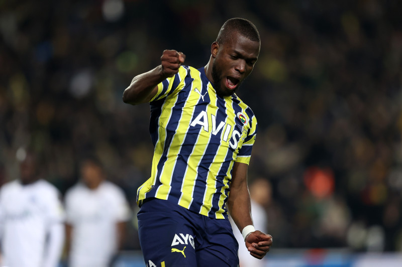 FENERBAHÇE HABERLERİ: Enner Valencia’ya transfer kancası! Menajeriyle temasa geçildi