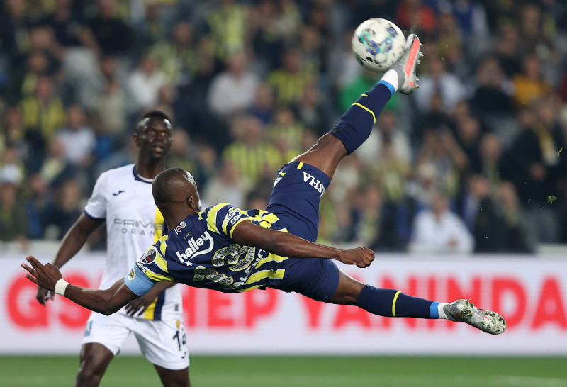 FENERBAHÇE HABERLERİ: Enner Valencia’ya transfer kancası! Menajeriyle temasa geçildi