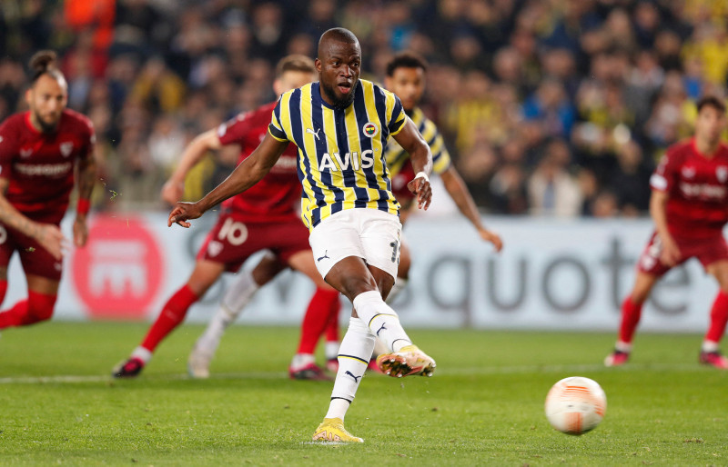 FENERBAHÇE HABERLERİ: Enner Valencia’ya transfer kancası! Menajeriyle temasa geçildi