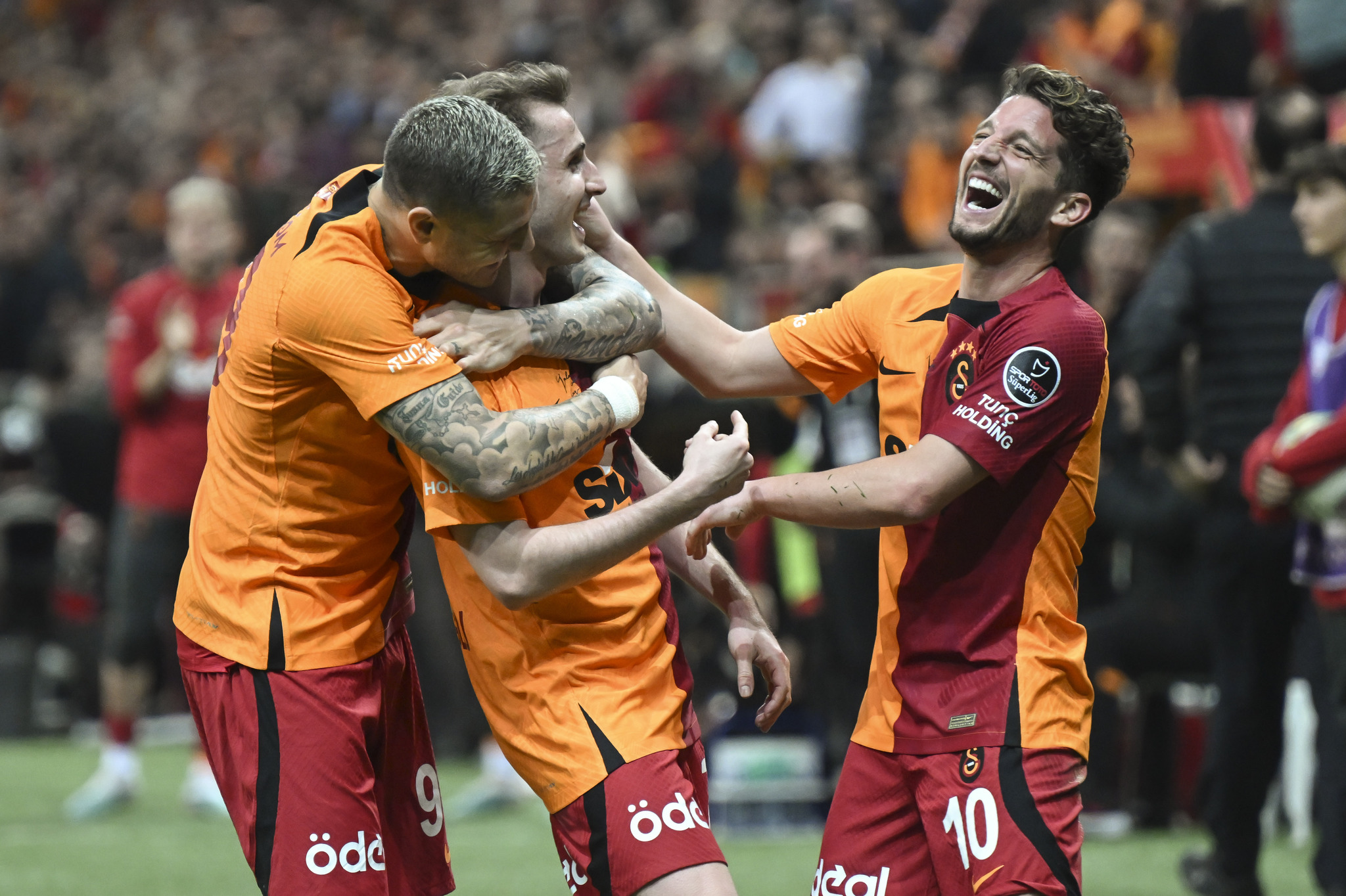 Galatasaray’a transferde büyük şok! Bunu kimse beklemiyordu