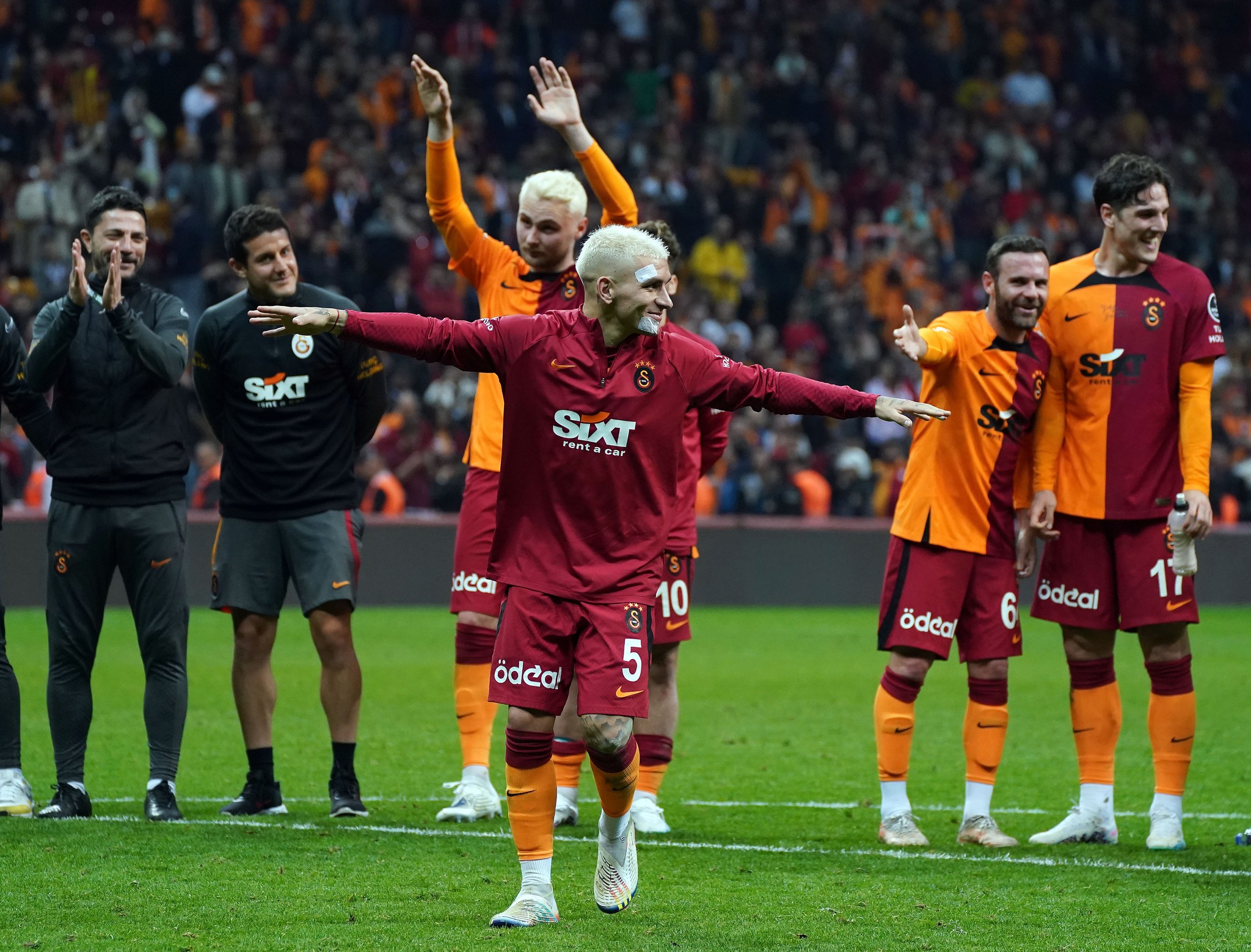 TRANSFER HABERİ: Mourinho’nun göz bebeği Galatasaray’a! Adı hiç duyulmamıştı