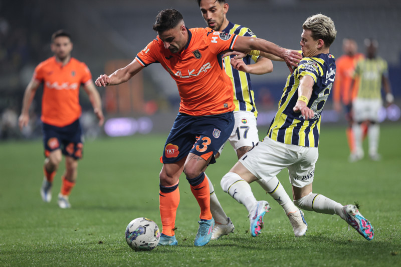 Bülent Timurlenk’ten Başakşehir-Fenerbahçe maçı yorumu! Ondan beklenti neydi?