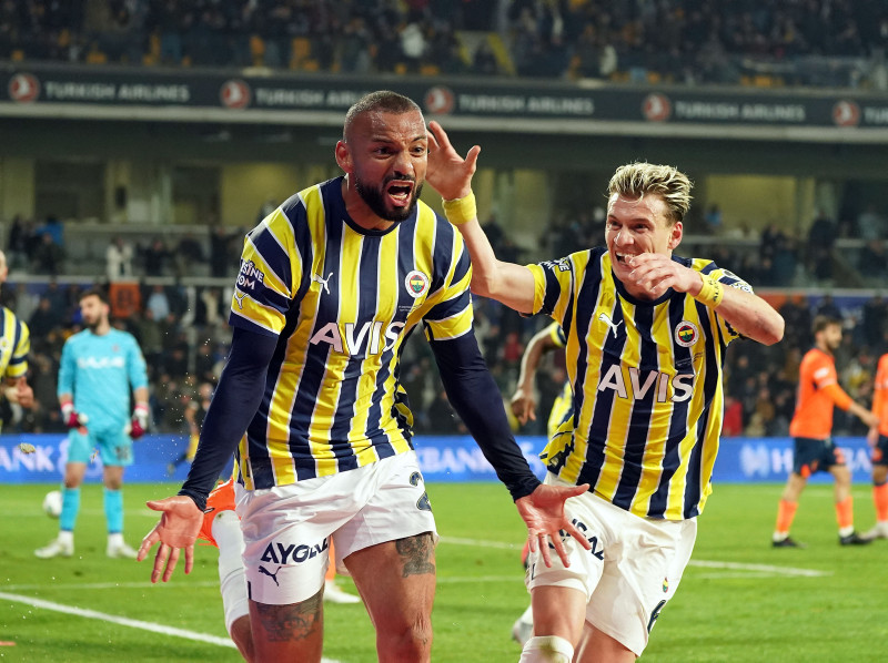 Bülent Timurlenk’ten Başakşehir-Fenerbahçe maçı yorumu! Ondan beklenti neydi?