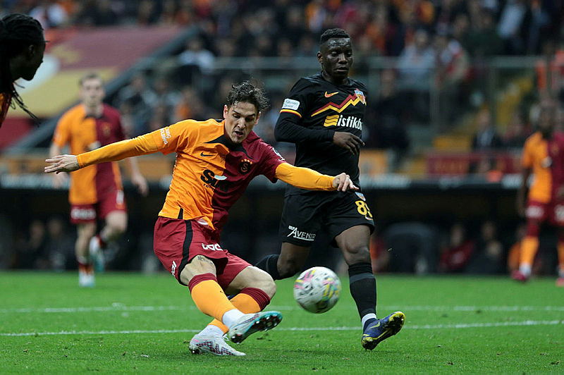 GALATASARAY HABERLERİ: Nicolo Zaniolo için Avrupa deviyle temaslar başladı! Takas ve transfer...