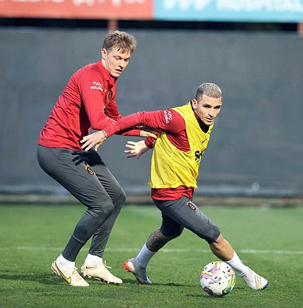 GALATASARAY TRANSFER HABERLERİ: Lucas Torreira’ya Çizme kancası! Gözden çıkarılan rakam...