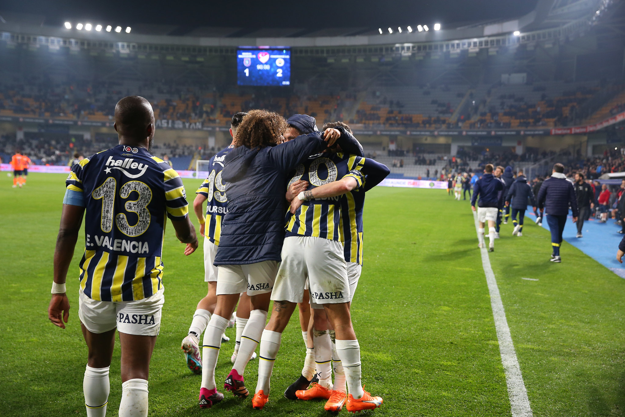 Transferde bombe gelişme! Galatasaray’ın eski yıldızı Fenerbahçe’ye