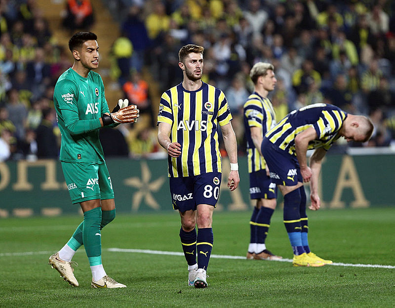 Jorge Jesus’tan flaş kadro tercihi! İşte Fenerbahçe’nin İstanbulspor maçı muhtemel 11’i