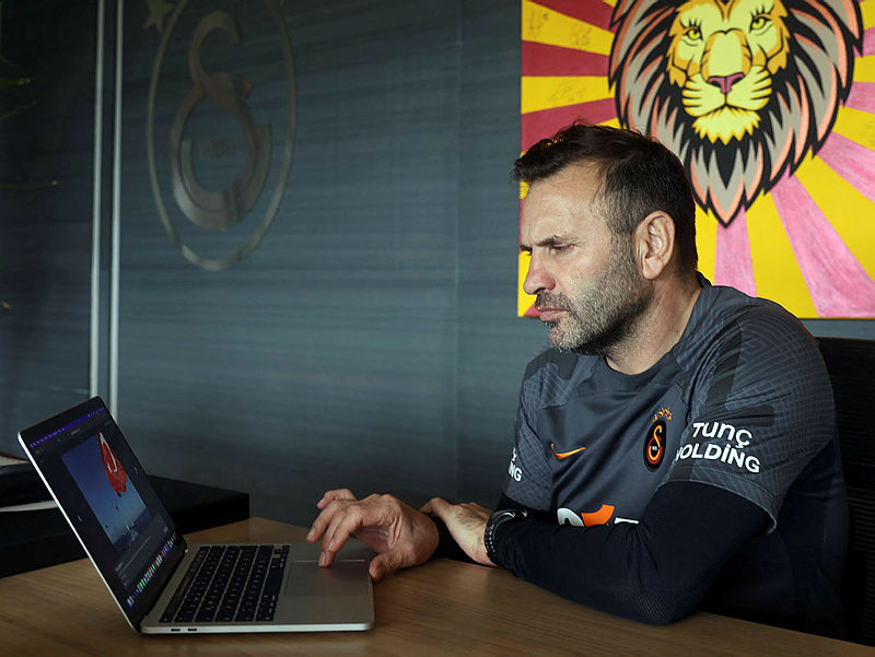 Galatasaray’da Okan Buruk farkı! Şampiyon olduğu sezonda...