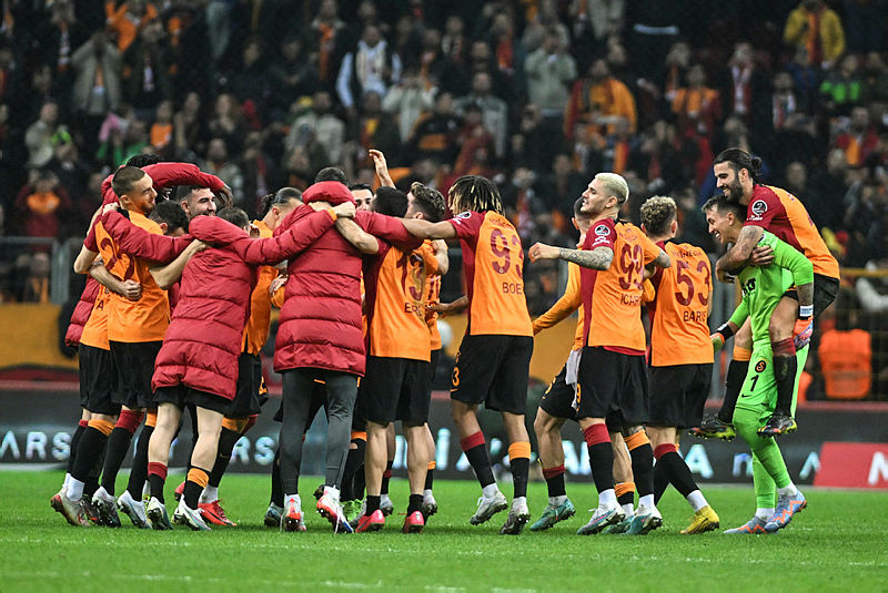 Galatasaray’da Okan Buruk farkı! Şampiyon olduğu sezonda...