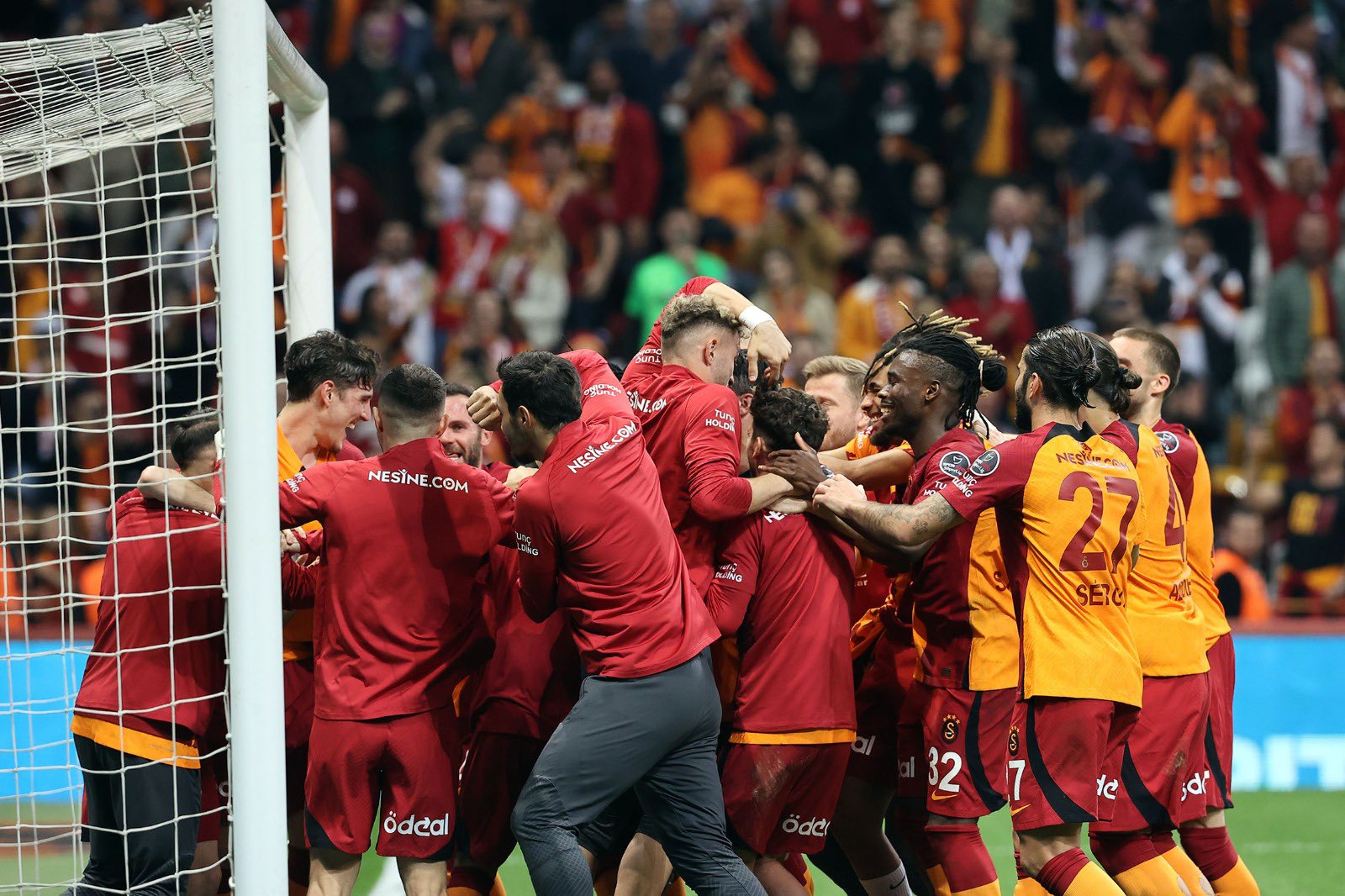 Galatasaray’da Okan Buruk farkı! Şampiyon olduğu sezonda...