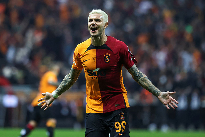 Galatasaray’dan 3 transfer bombası! Okan Buruk istedi Erden Timur Fransa’ya uçuyor