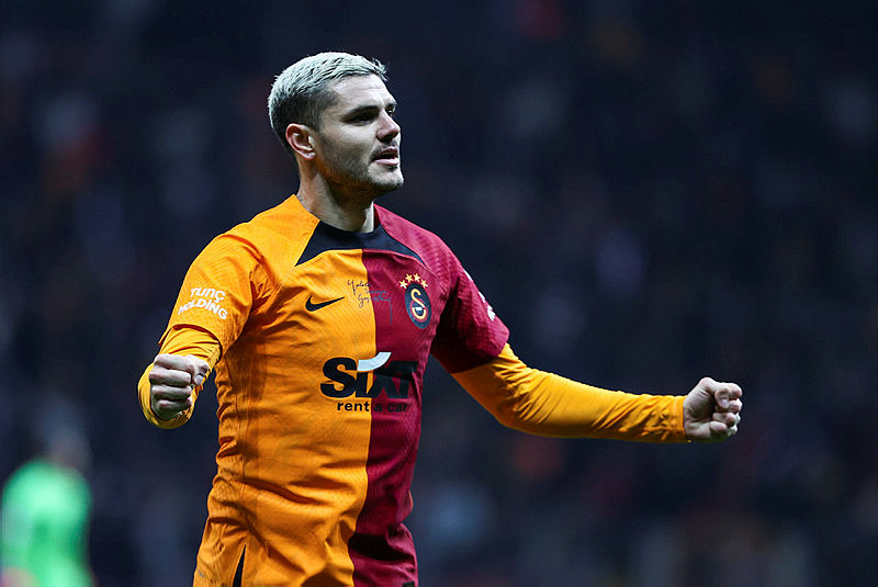 Galatasaray’dan 3 transfer bombası! Okan Buruk istedi Erden Timur Fransa’ya uçuyor
