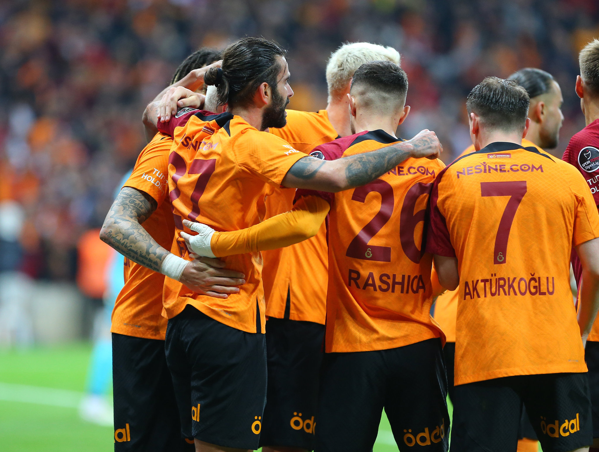 Galatasaray’dan yılın transfer bombası! Eski yıldızı geri dönüyor