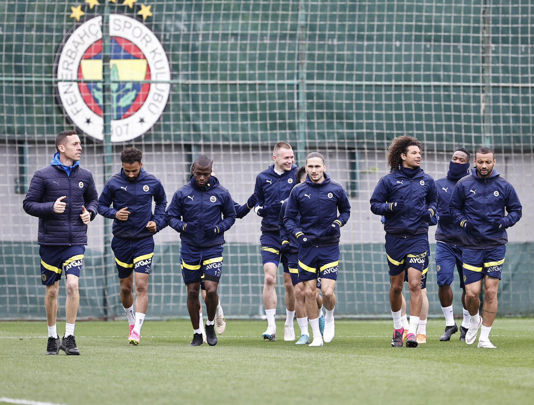 TRANSFER HABERLERİ - Fenerbahçe İtalyan golcüyü bitiriyor!