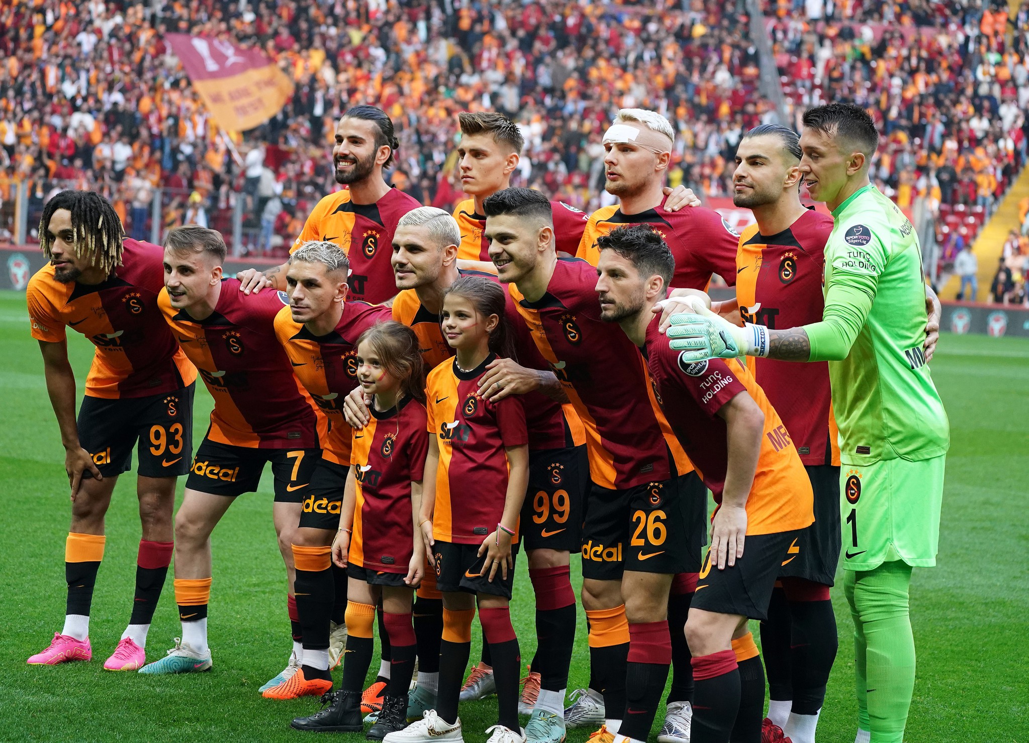 TRANSFER HABERİ: Galatasaray’a 55 milyon Euro’luk orta saha! İtalyanlar duyurdu