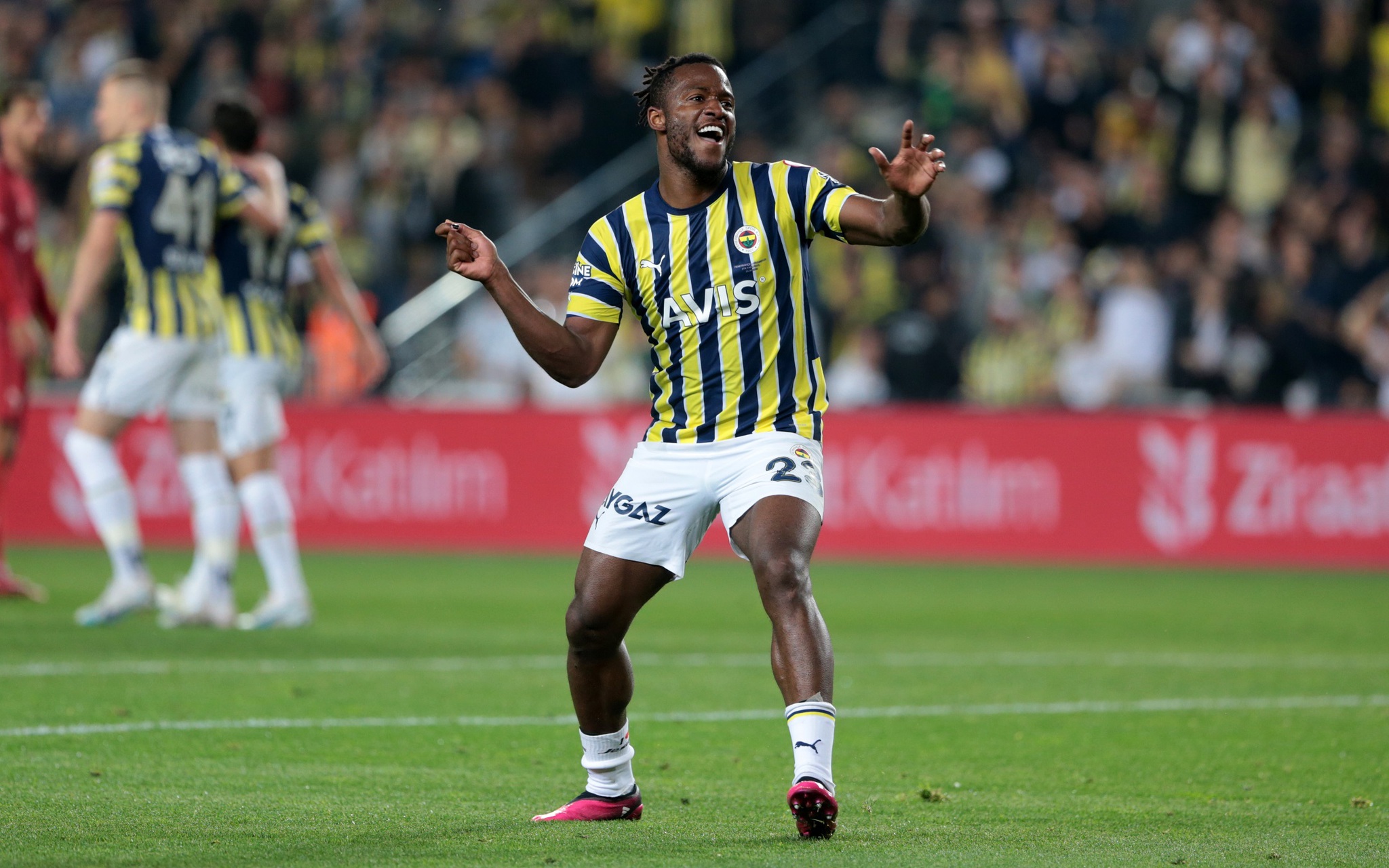 Fenerbahçe’ye 72 milyon Euro’luk yıldız! Herkes bu transferi konuşacak
