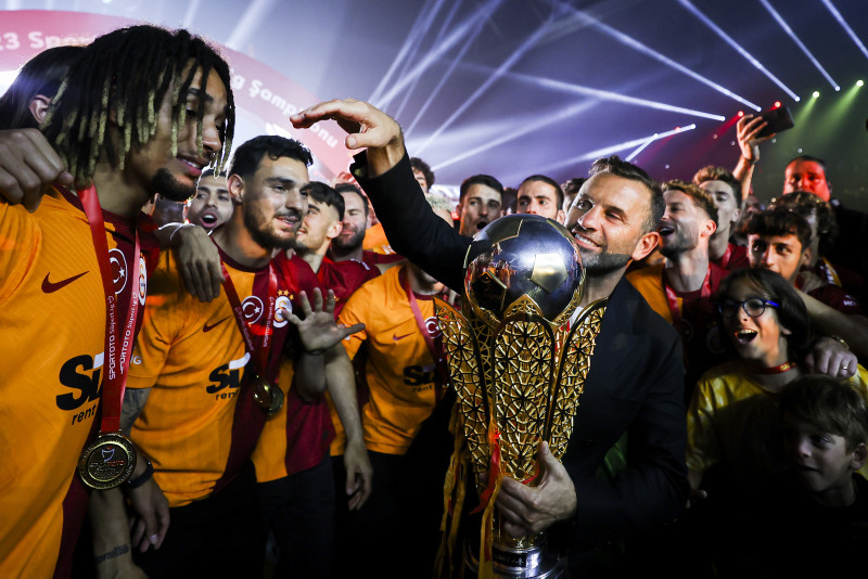 GALATASARAY HABERLERİ - Cimbom’a müjde! Dünya yıldızı takımından ayrılıyor