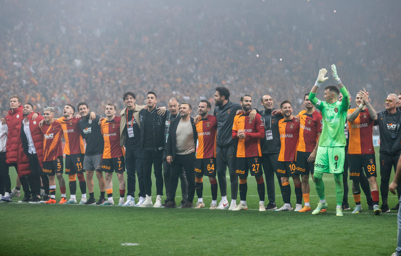 GALATASARAY HABERLERİ - Cimbom’a müjde! Dünya yıldızı takımından ayrılıyor