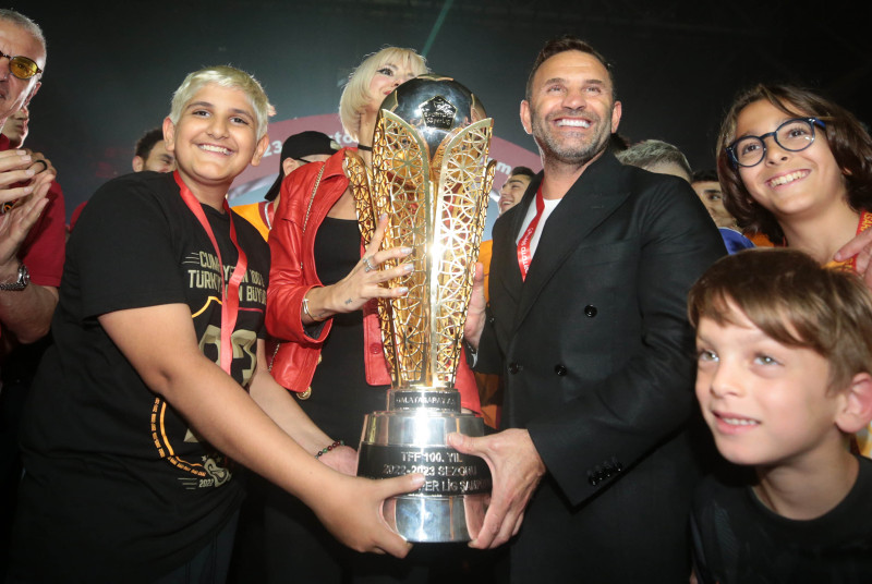 GALATASARAY HABERLERİ - Cimbom’a müjde! Dünya yıldızı takımından ayrılıyor