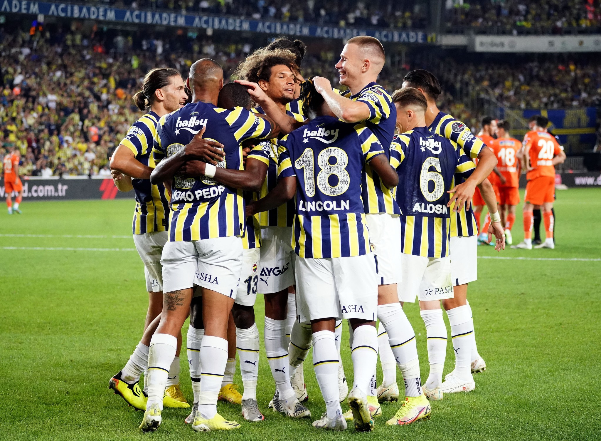 Transfer resmen açıklandı! Fenerbahçe ve Naby Keita...