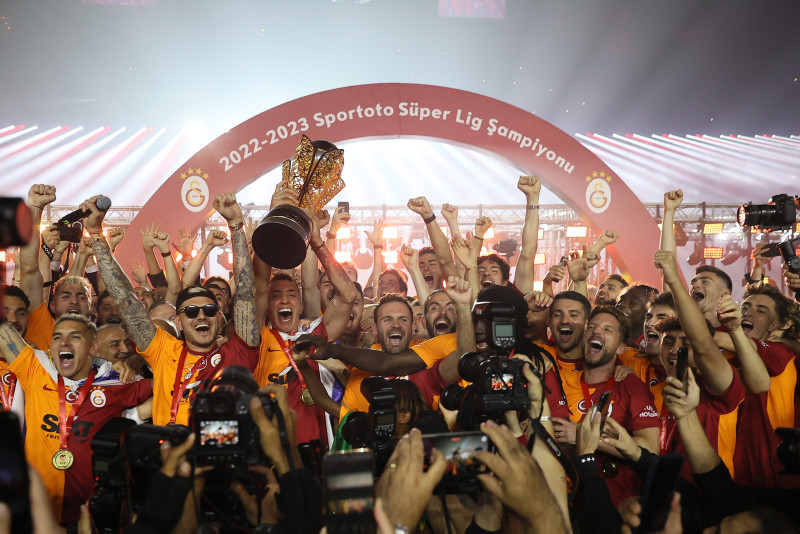 TRANSFER HABERİ - Galatasaray’da sol bek gelişmesi! Beklenen haber geldi
