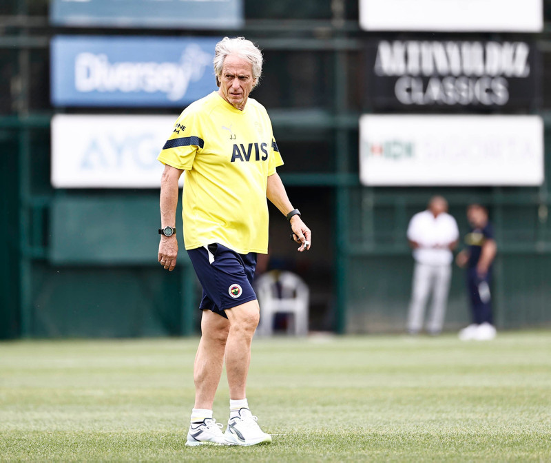 FENERBAHÇE HABERLERİ - İrfan Can Kahveci için flaş veda sözleri! Önce paylaştı sonra sildi