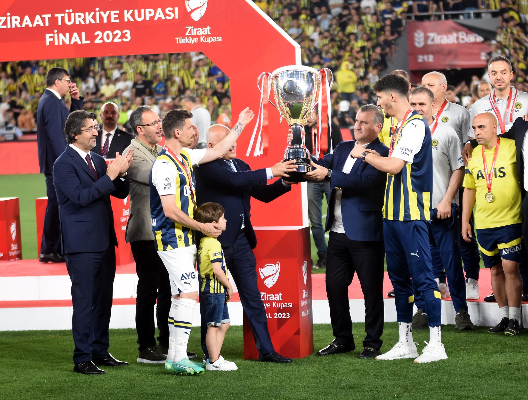 Jorge Jesus gitti! Fenerbahçe’de yeni hoca için 4 aday