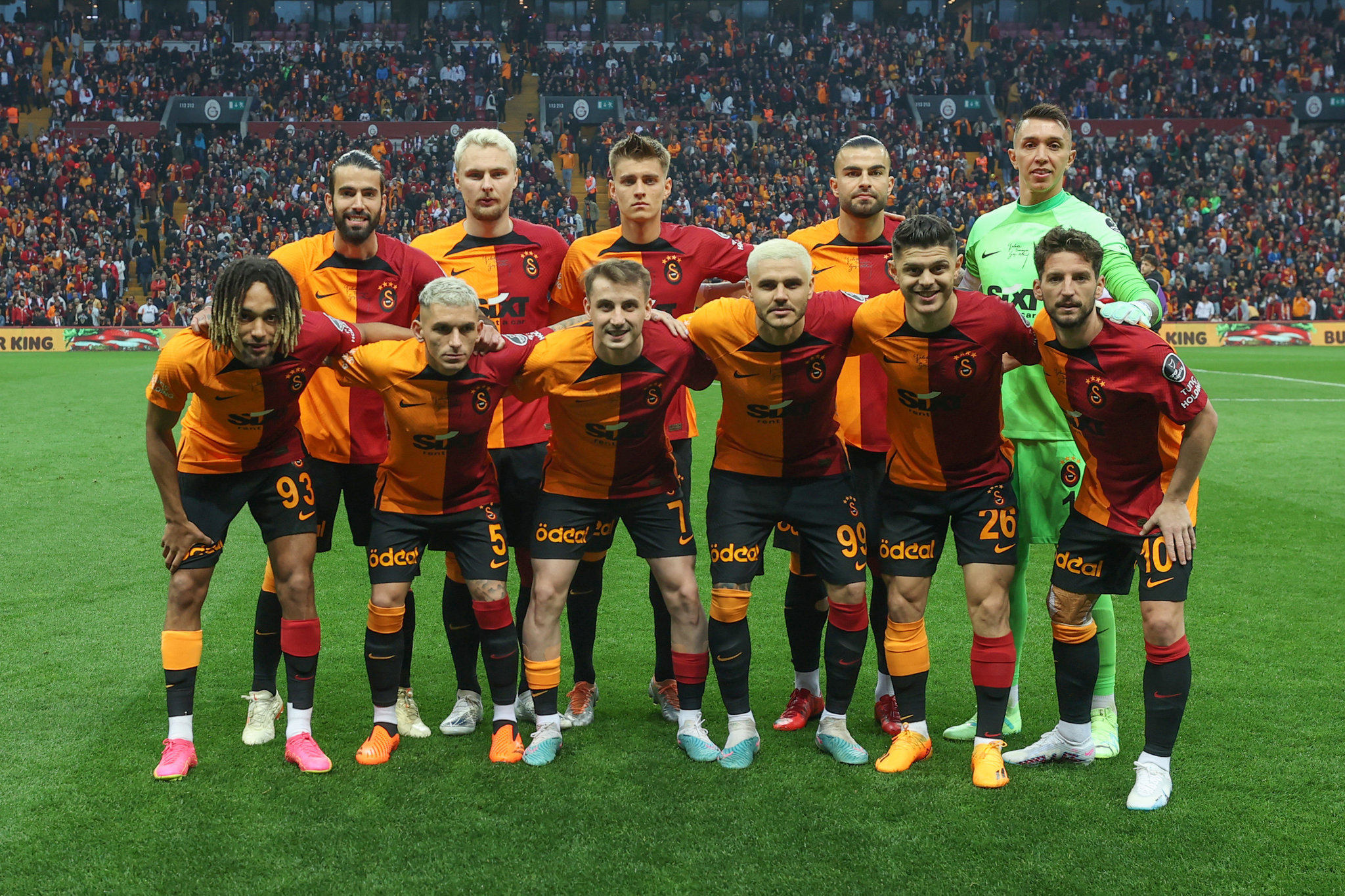 TRANSFER HABERİ: Galatasaray’dan Devler Ligi planı! Mertens’in yerine 10’un peşinde