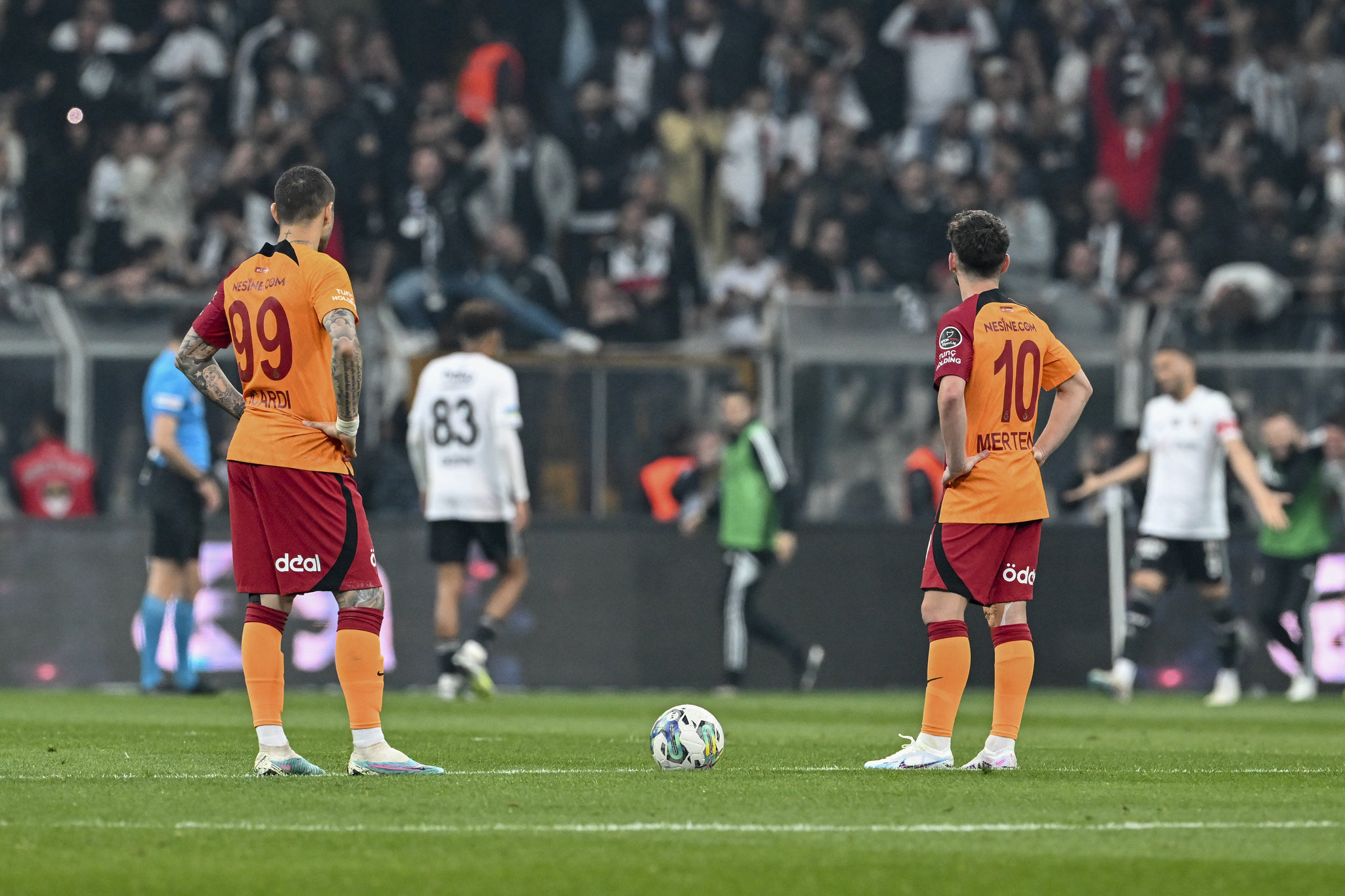 Beşiktaş ve Galatasaray’ın transfer savaşı! O yıldızı istiyorlar