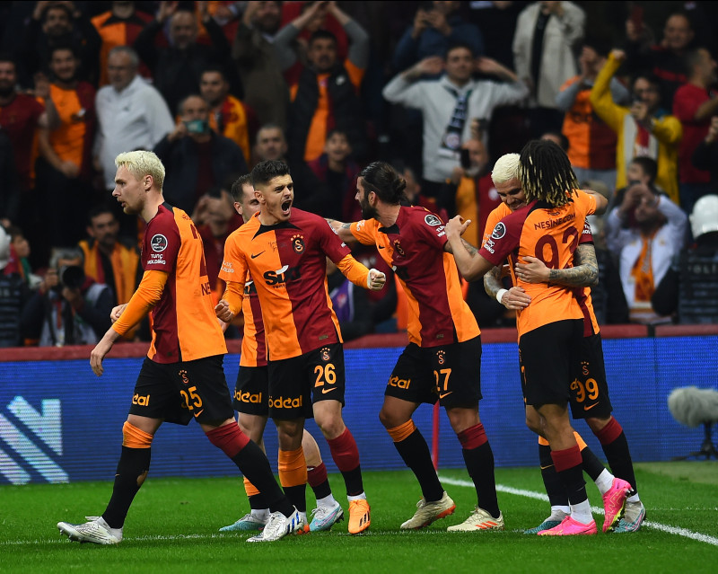 TRANSFER HABERİ - Galatasaray’ın gözdesi Premier Lig’de!