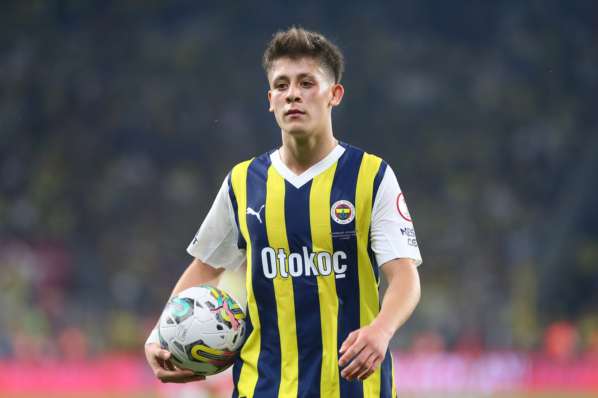 FENERBAHÇE TRANSFER HABERLERİ: Fenerbahçe’ye İtalya’dan bir transfer daha!