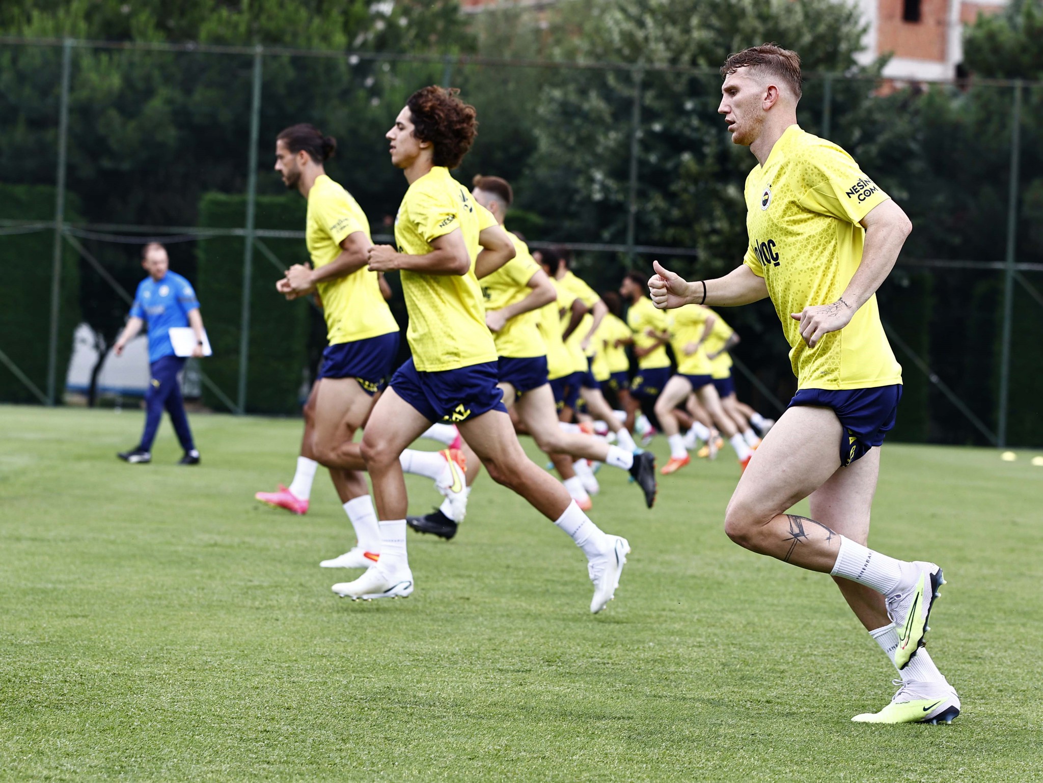 SON DAKİKA FENERBAHÇE TRANSFER HABERLERİ: Son teklif yapıldı! Oyuncu Fenerbahçe’ye gelmek istiyor