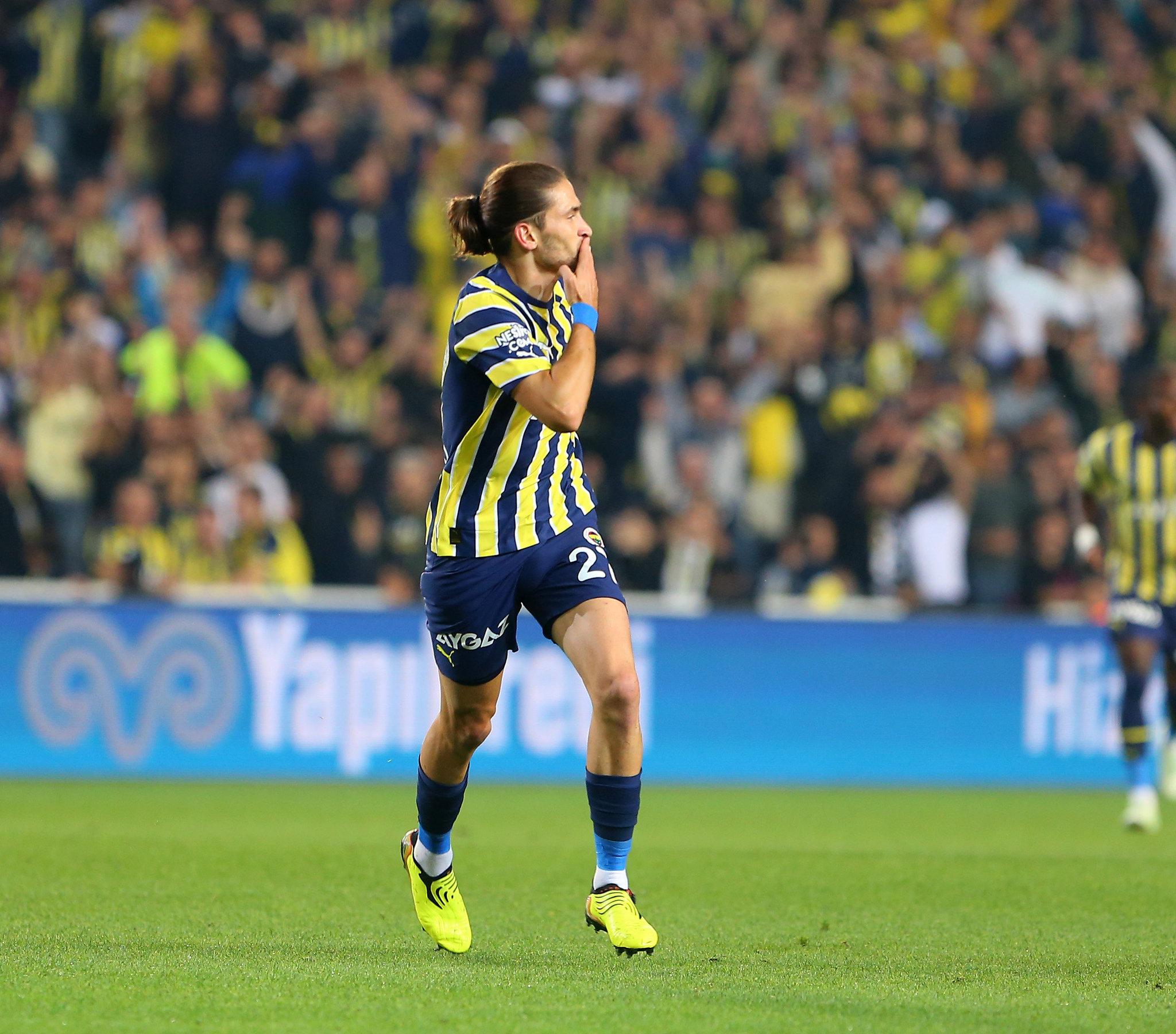 FENERBAHÇE HABERLERİ: Crespo’nun menajeri resmen açıkladı! Takımdan ayrılıyor mu?