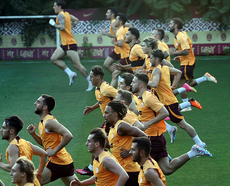 Galatasaray’dan Fenerbahçe’ye dev transfer çalımı! Erden Timur imzayı attırıyor