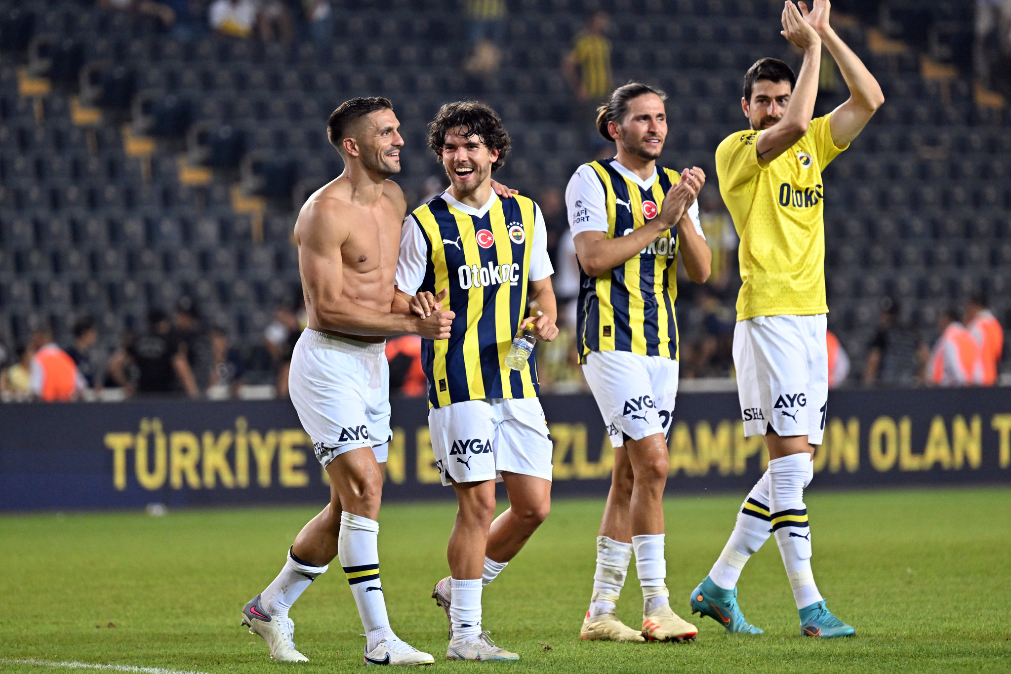 Fenerbahçe’den Galatasaray’a Zaha misillemesi! Selahattin Baki’den flaş gönderme gelmişti...