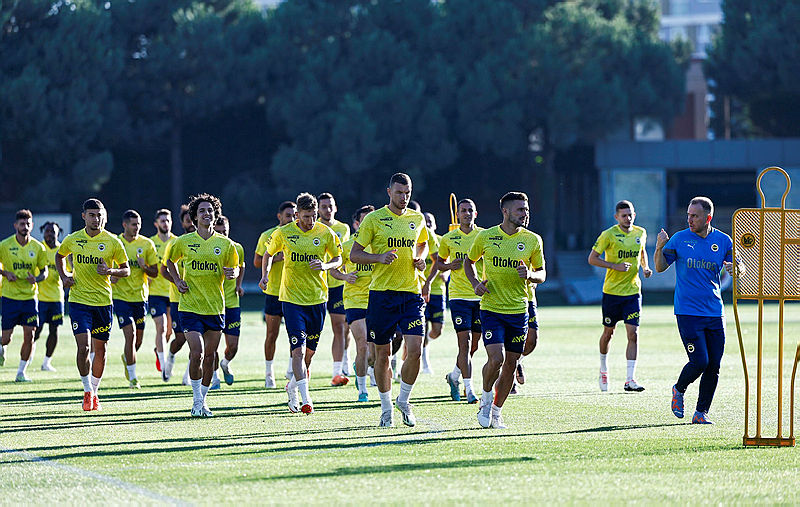TRANSFER HABERİ: Fenerbahçe’yi yıkan haber! 25 milyon Euro’luk yıldız başka takıma gidiyor