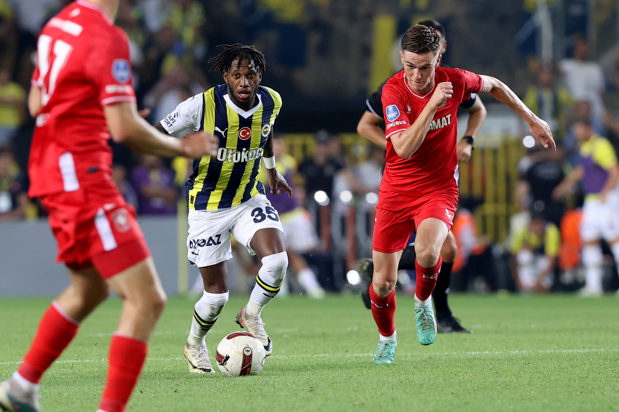 Fenerbahçe’nin yeni yıldızı Bayern’den! Bu transfer Galatasaray’ı da etkileyecek