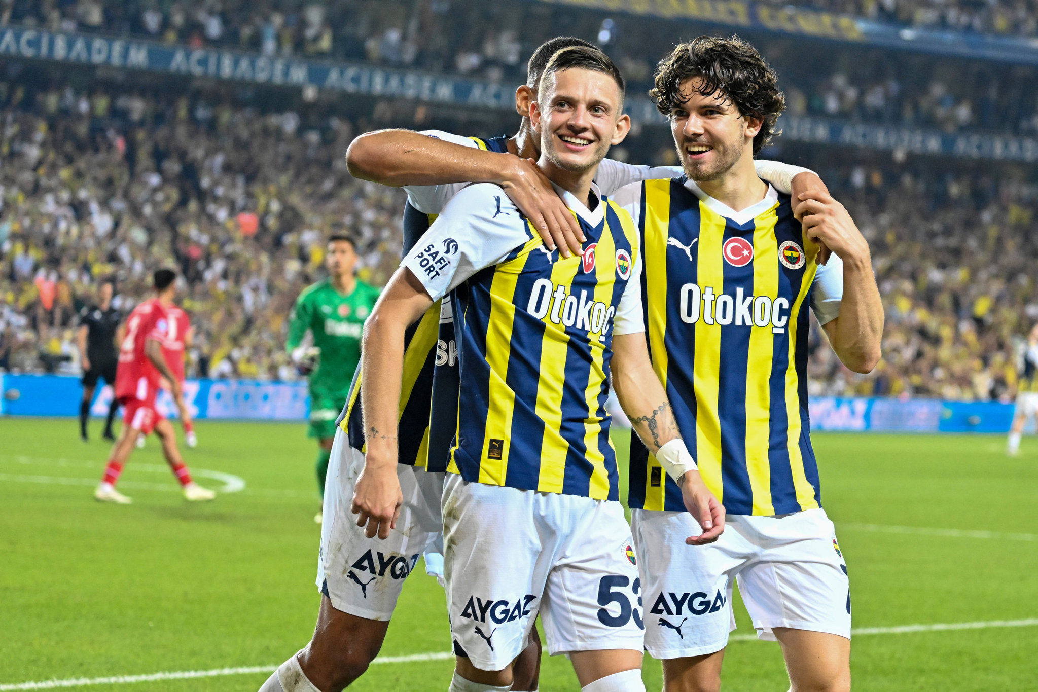 Fenerbahçe’nin yeni yıldızı Bayern’den! Bu transfer Galatasaray’ı da etkileyecek