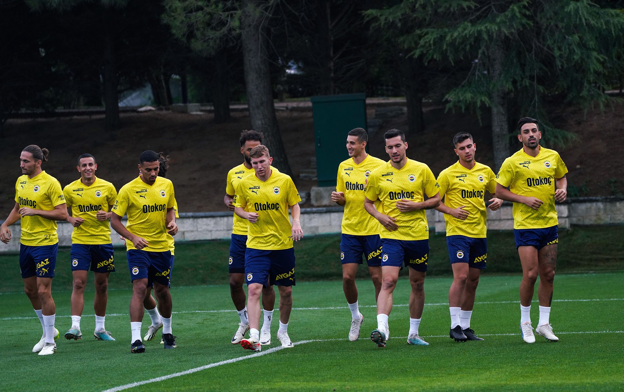 Son dakika Fenerbahçe haberleri: Orta sahaya ’top kapma’ canavarı! Vitor Pereira...