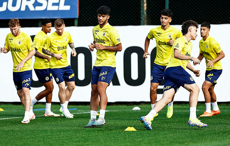 O teklif ortaya çıktı! Fenerbahçe’den 25 milyon Euro’luk transfer harekatı