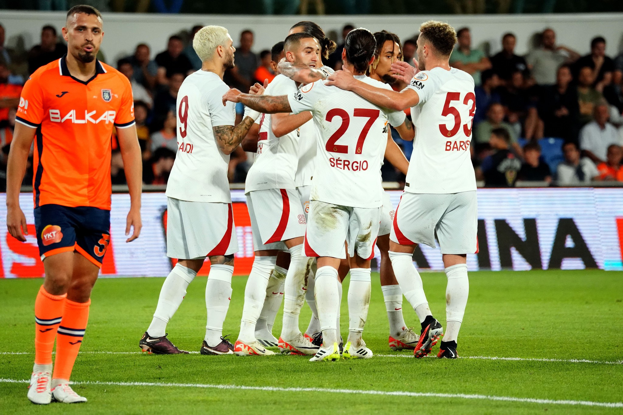 Başakşehir - Galatasaray maçını spor yazarları değerlendirdi