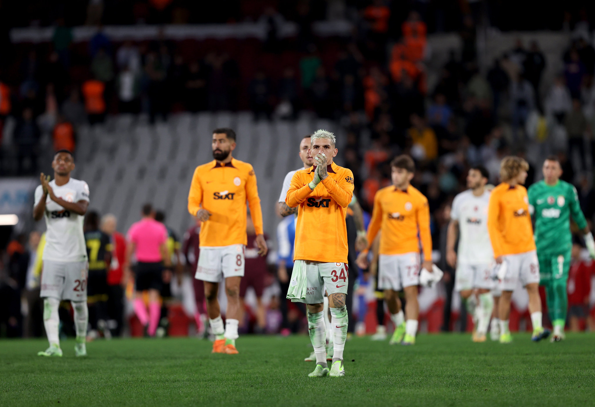 Galatasaray’da Okan Buruk’un planı belli oldu! Kasım ayında...