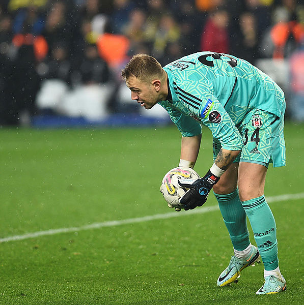 BEŞİKTAŞ HABERLERİ: Mert Günok’un sakatlığında son durum! Konyaspor maçında oynayabilecek mi?