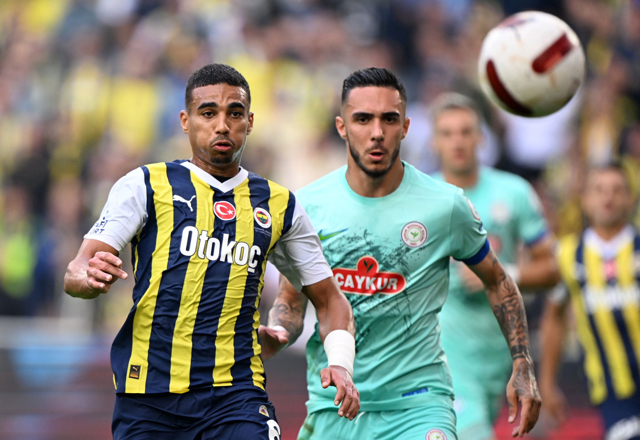 Fenerbahçe ve Galatasaray’a transfer müjdesi! Ocak ayında ayrılıyor