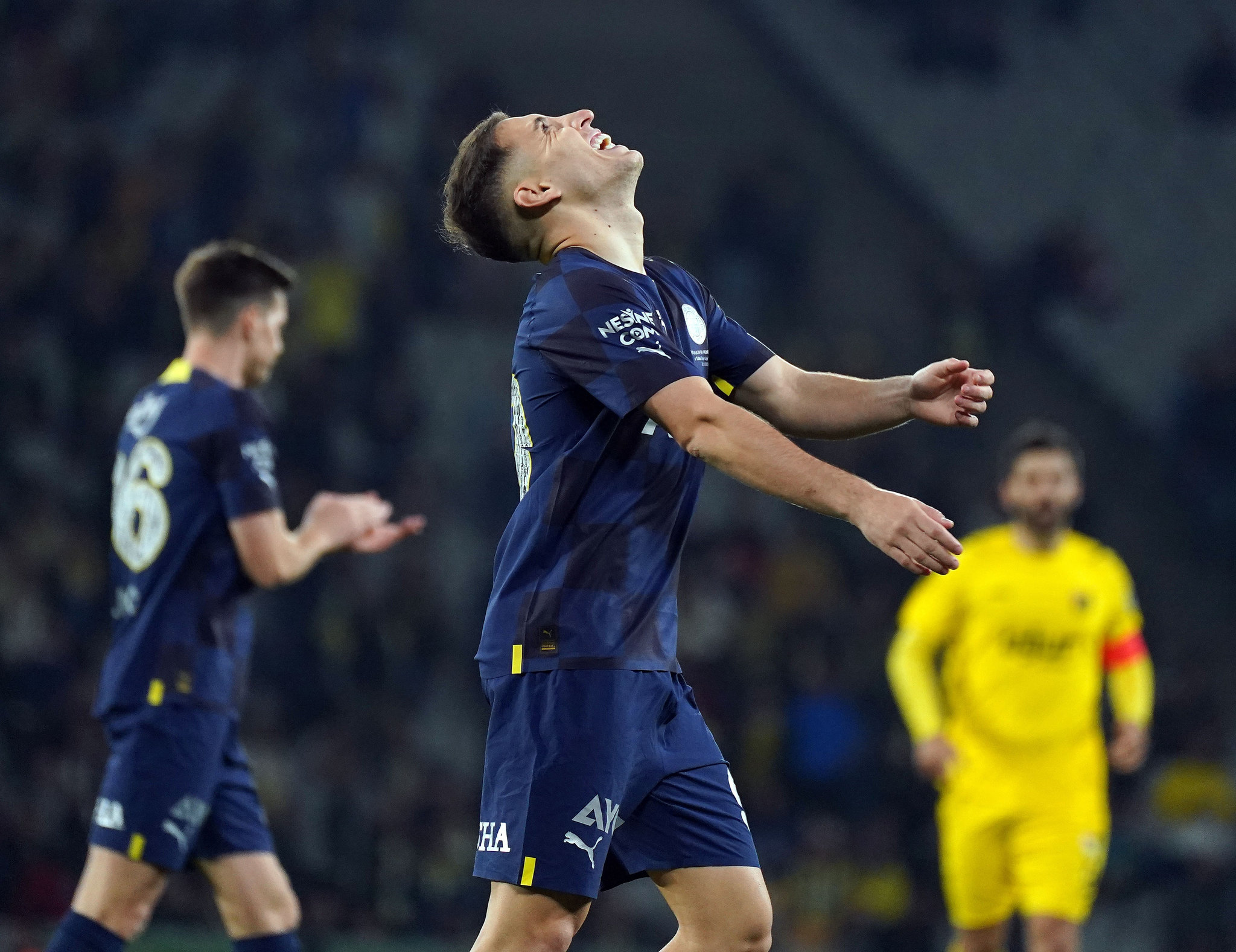 Fenerbahçe’de Cengiz Ünder ve Emre Mor’dan haber var! İşte dönüş tarihleri