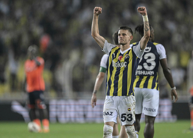 Fenerbahçe’den Szymanski kararı! Polonyalı yıldız için dev bonservis