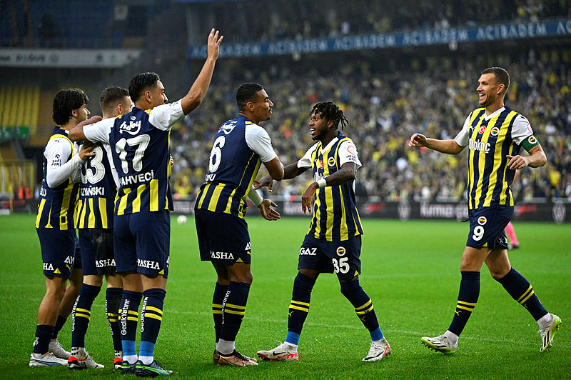 Fenerbahçe’den Szymanski kararı! Polonyalı yıldız için dev bonservis