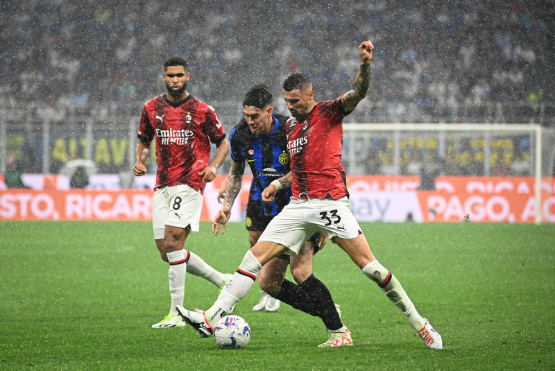 TRANSFER HABERİ - Milan’da Rade Krunic depremi! Fenerbahçe’nin teklifini istiyor