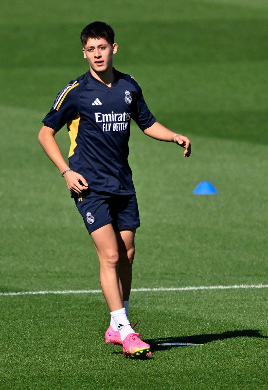 FENERBAHÇE HABERLERİ - Arda Güler’in veliahtıydı! Real Madrid bu sefer onun için geliyor