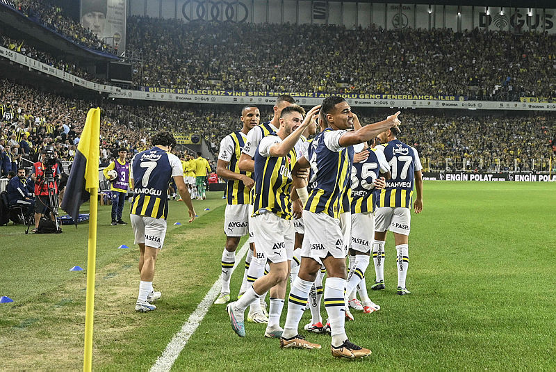 TRANSFER HABERİ | İtalyan devi Fenerbahçeli 2 yıldızın peşinde!